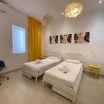 Central Sliema Apartment *