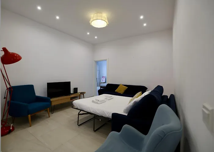 Central Sliema Apartment Апартаменты *